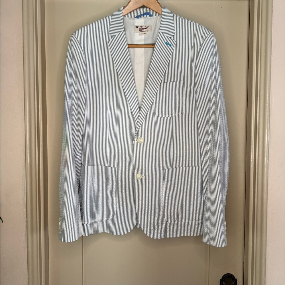 Men's Blue Seersucker Blazer and Pants Suit